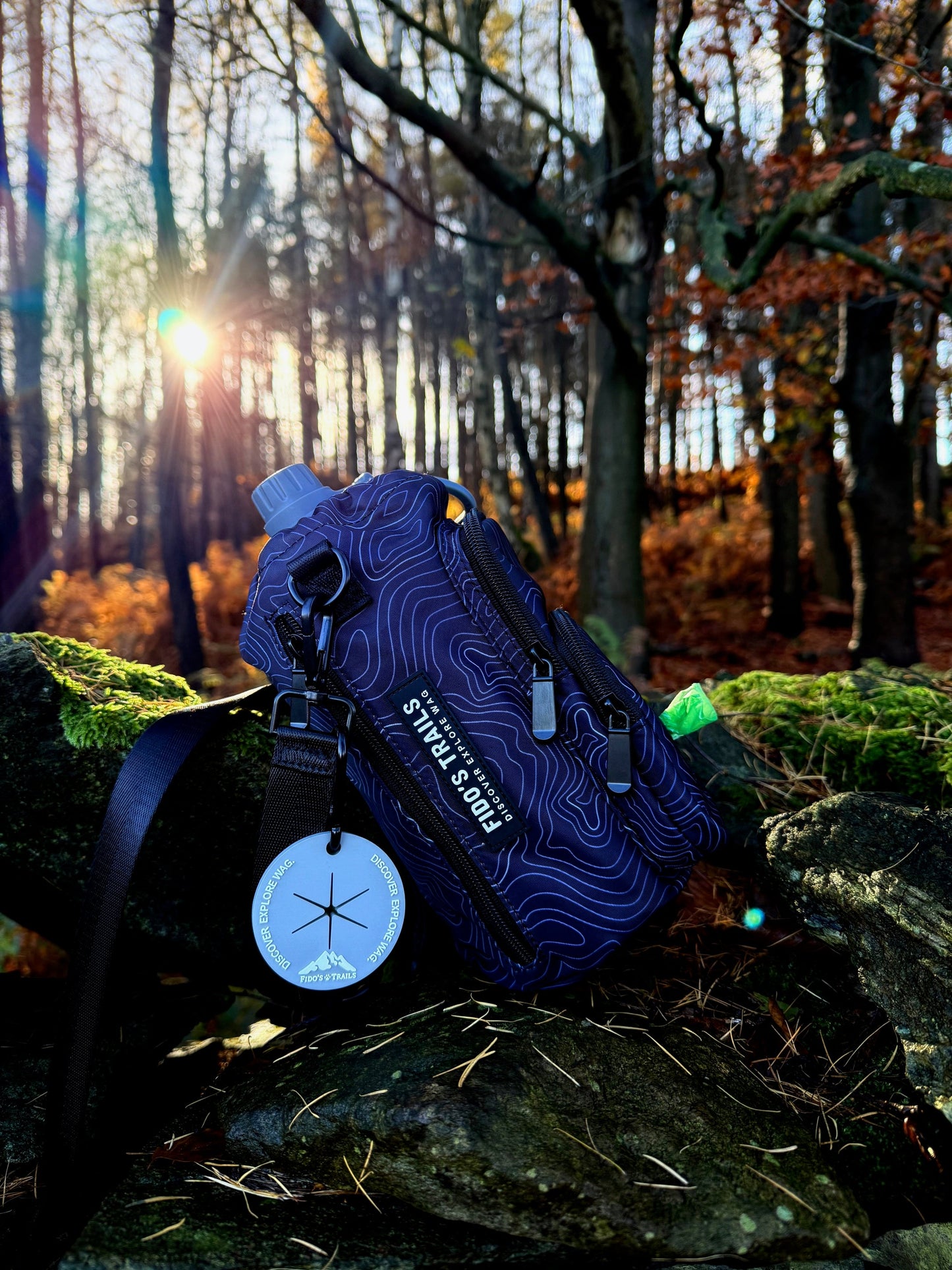 Dog Water Bottle Bag | Contour Trail Crossbody Carrier