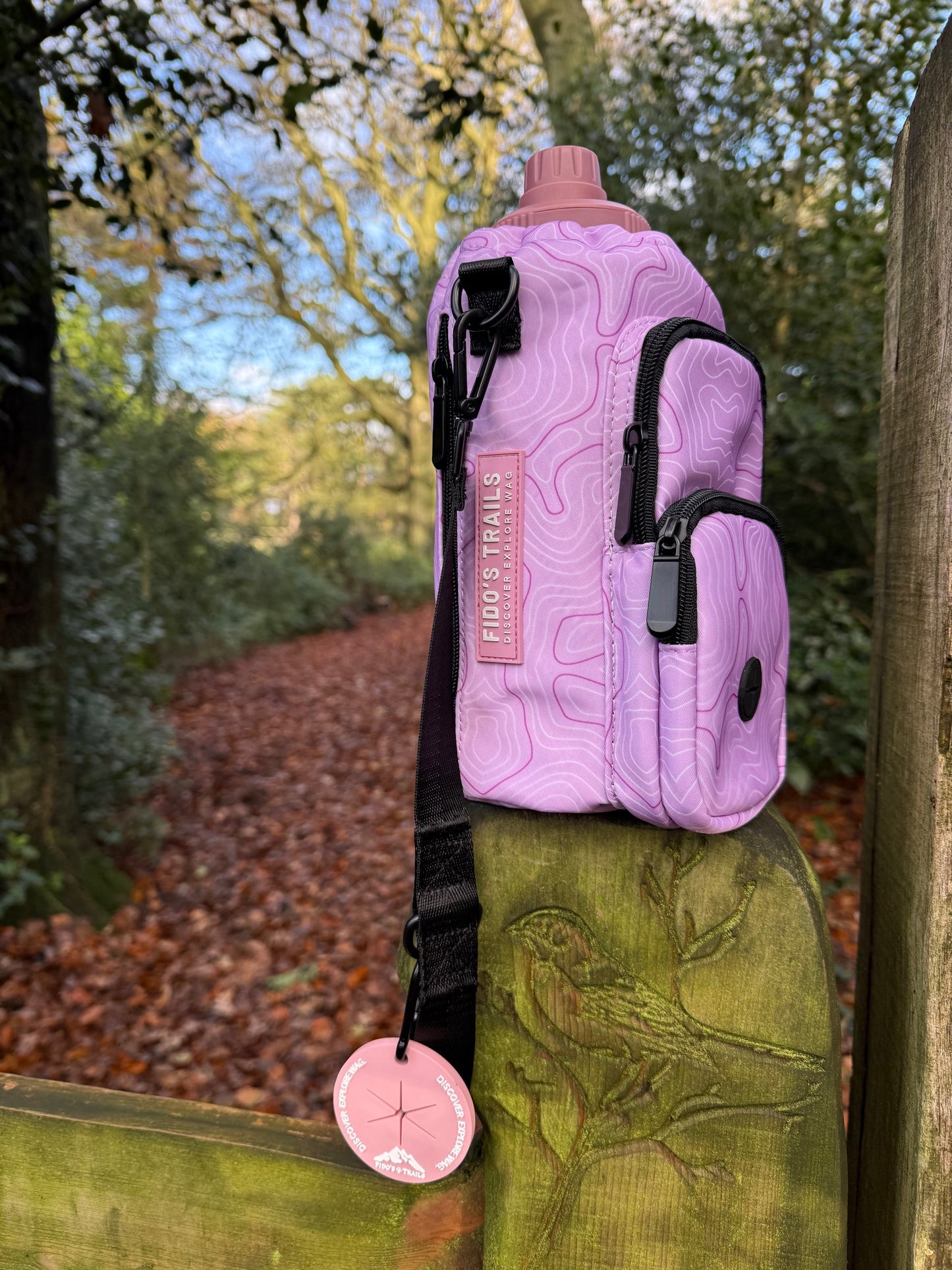 Dog Water Bottle Bag | Contour Trail Crossbody Carrier